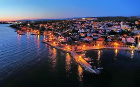 Private Apartments, Parking, Beach Distance 350 Meters